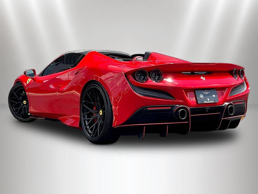 Used 2022 Ferrari F8 Tributo RWD image 4