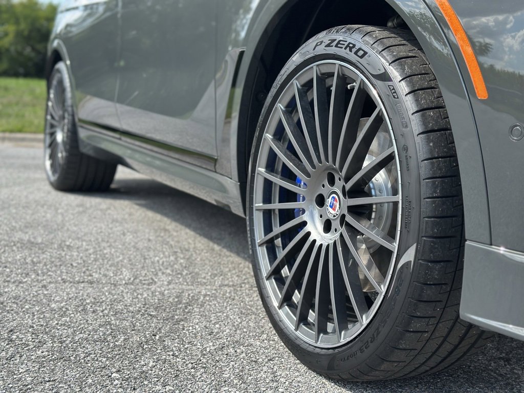 New 2026 BMW ALPINA XB7 image 9