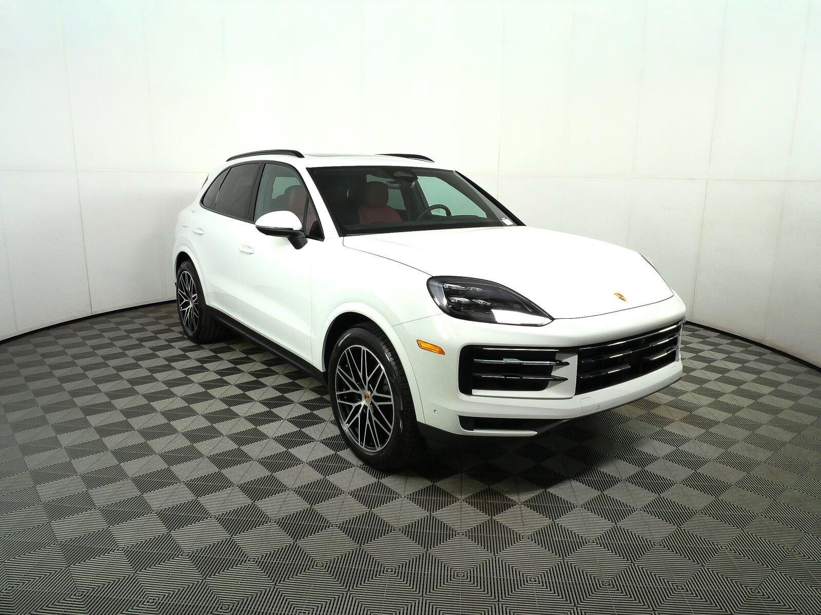 New 2026 Porsche Cayenne AWD/4WD image 25
