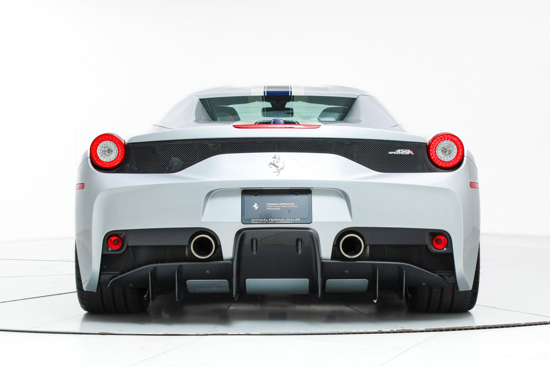 Certified 2015 Ferrari 458 Speciale A image 10