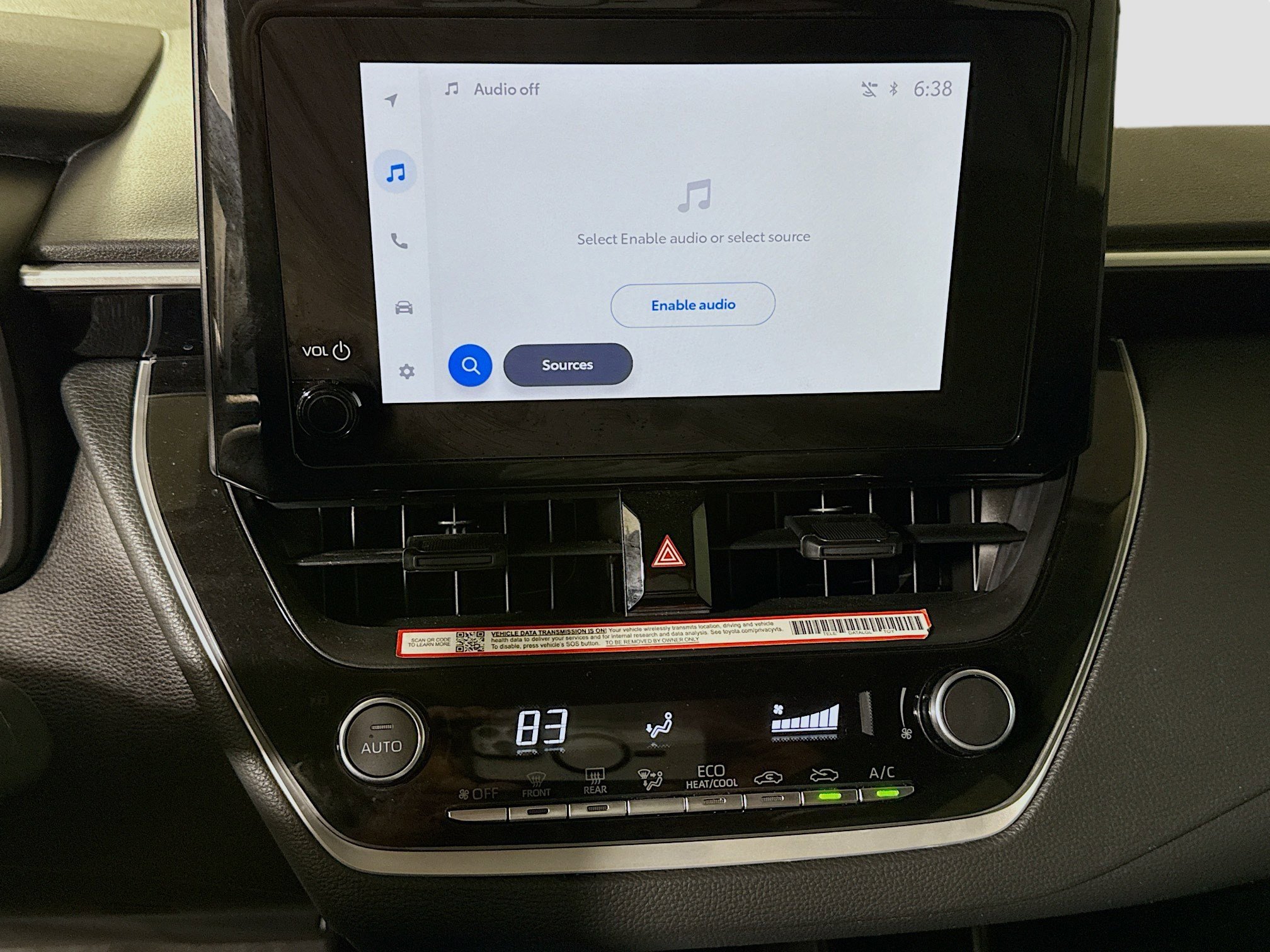 Used 2025 Toyota Corolla LE image 18