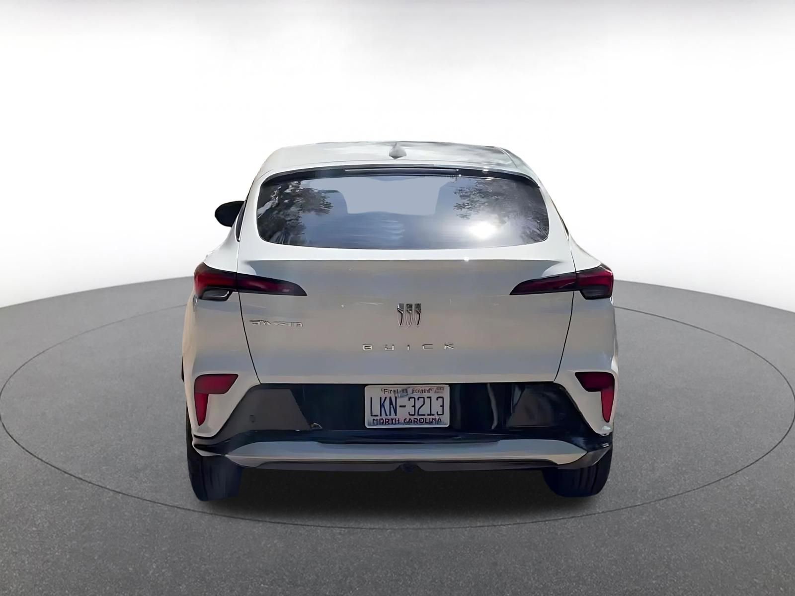 Used 2025 Buick Envista Sport Touring FWD image 18