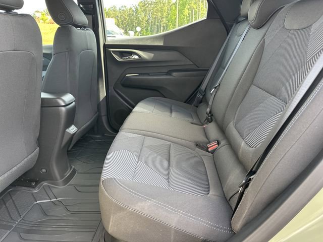 New 2027 Chevrolet Bolt LT w/ Comfort Package FWD image 20