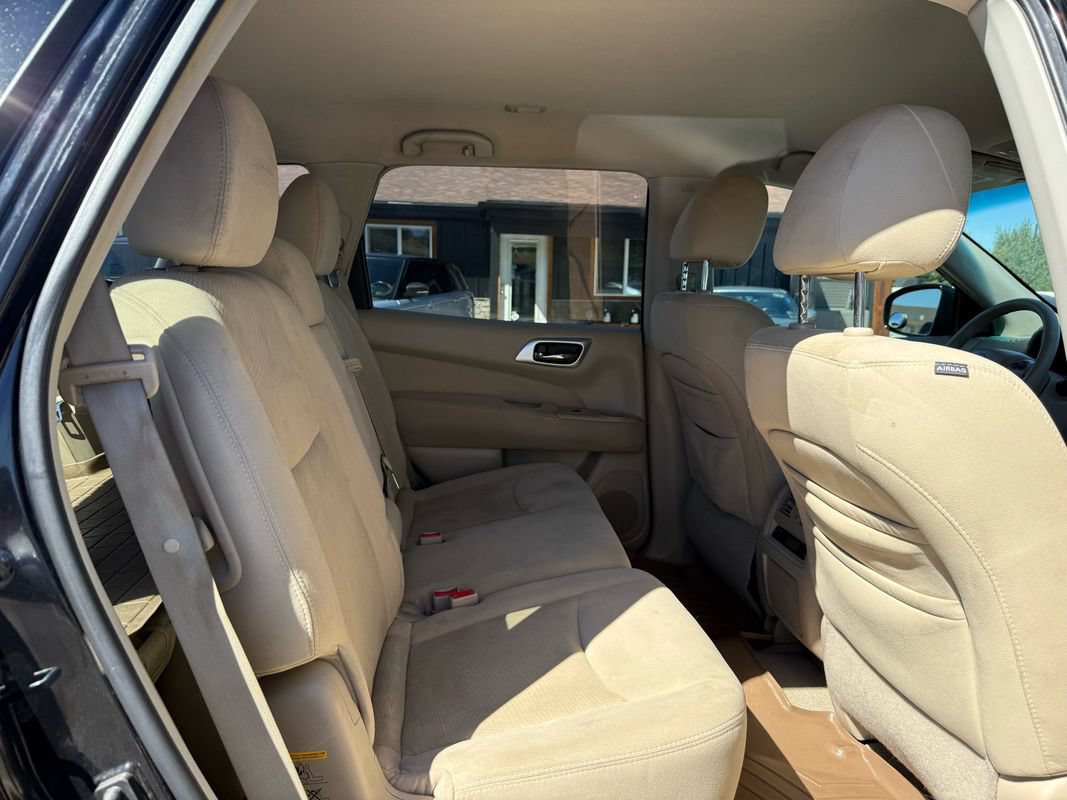 Used 2013 Nissan Pathfinder S AWD/4WD image 20