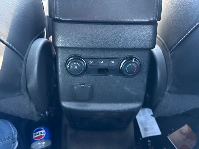 Used 2013 Ford Explorer XLT image 23