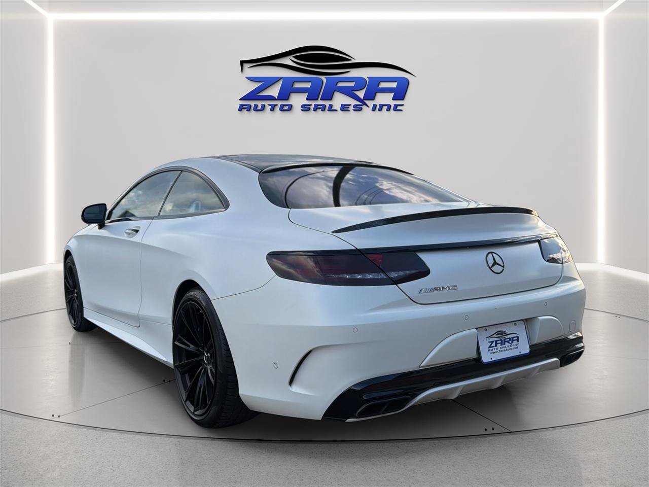 Used 2016 Mercedes-Benz S 550 4MATIC Coupe image 5