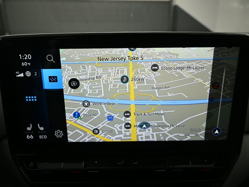 Used 2024 Volkswagen ID.4 2WD image 14