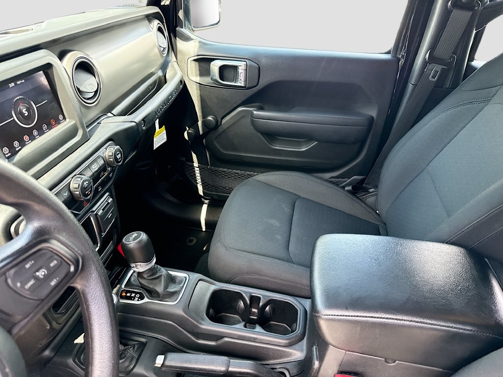 Used 2022 Jeep Wrangler Unlimited Sport AWD/4WD image 26