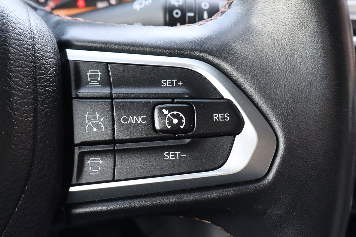 Used 2022 Jeep Compass Limited image 25