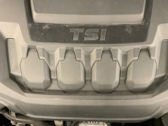 Used 2019 Volkswagen Tiguan SE image 37