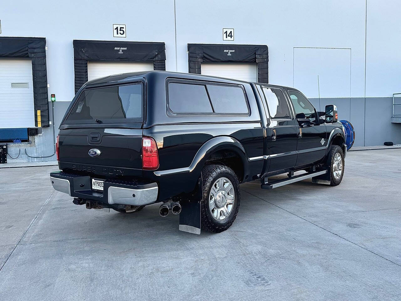 Used 2016 Ford F250 Lariat w/ Lariat Ultimate Package AWD/4WD image 30