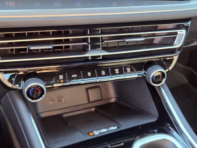 New 2027 Chevrolet Traverse LT w/ Driver Confidence Package FWD image 14