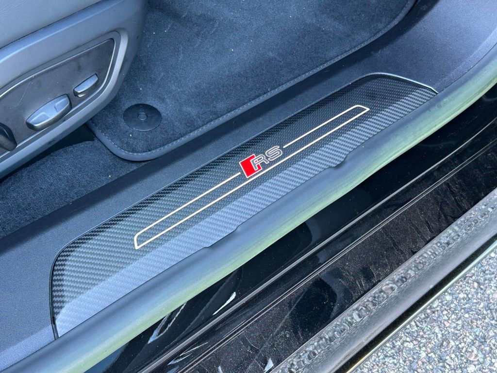 Used 2023 Audi RS e-tron GT w/ Carbon Performance Package image 52