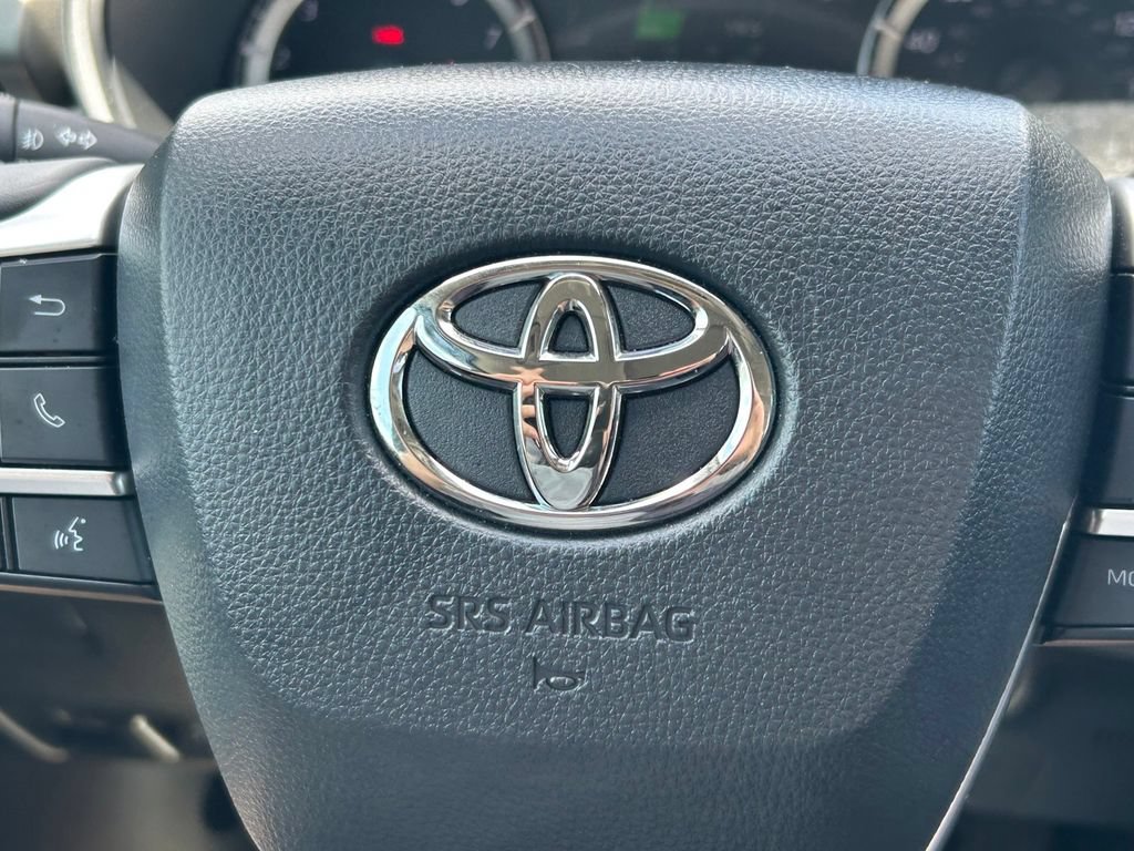 Certified 2026 Toyota Highlander XLE AWD/4WD image 40