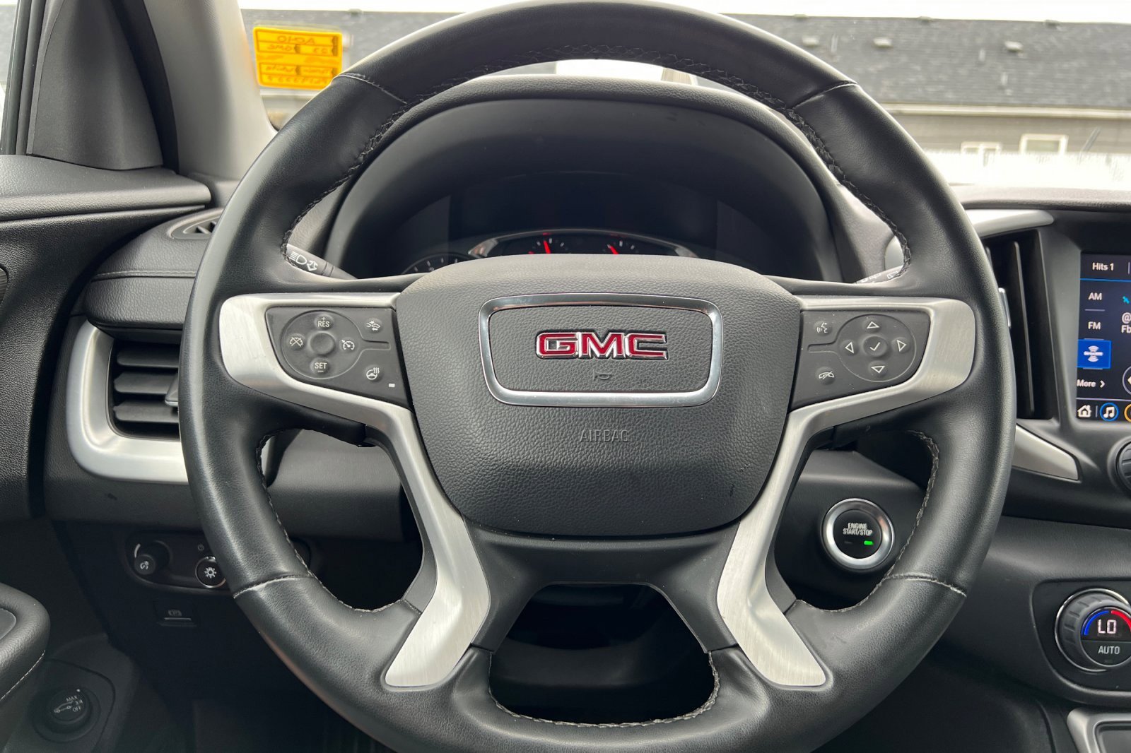 Used 2023 GMC Terrain SLT image 20