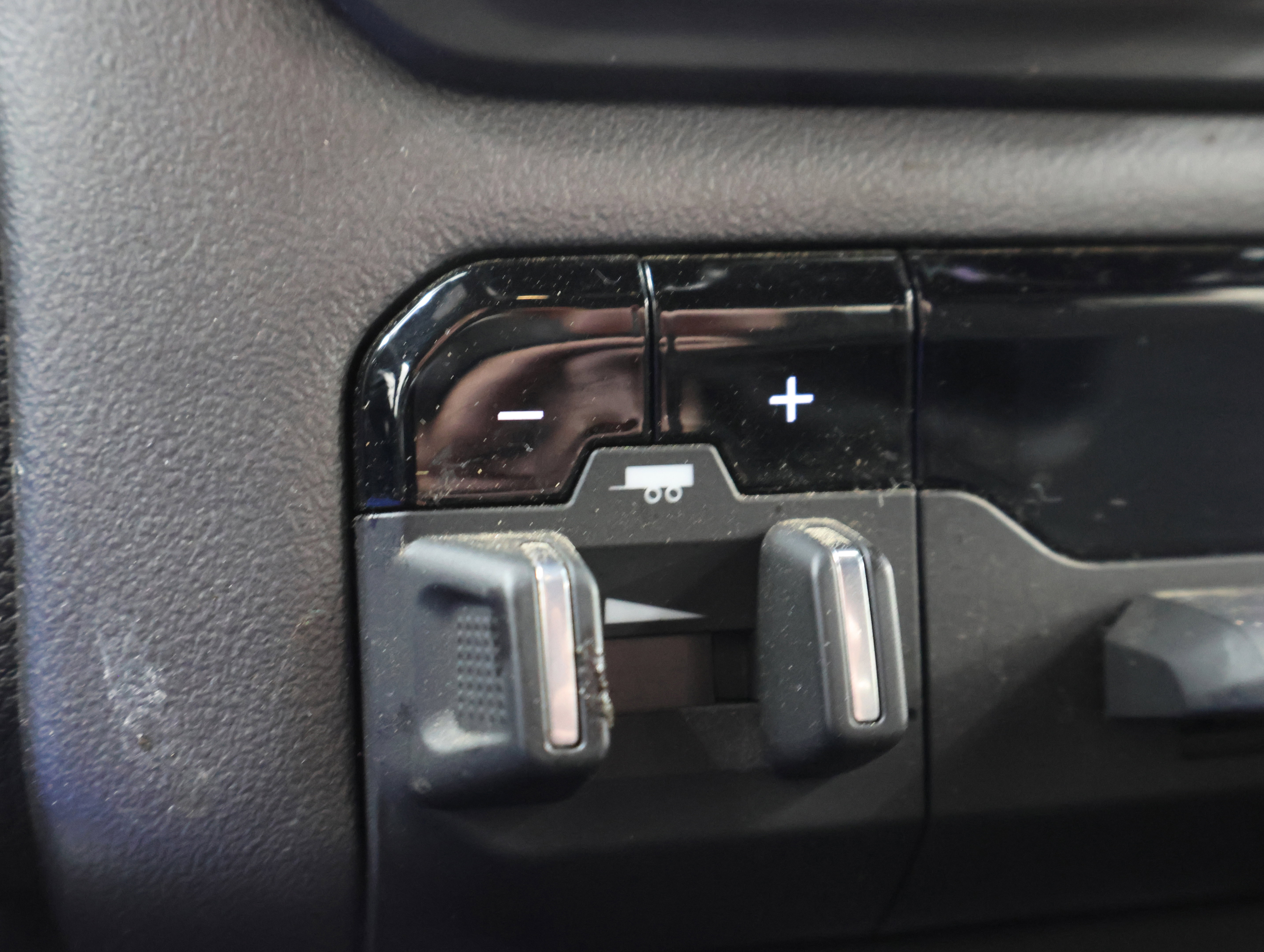 Used 2022 RAM 2500 Big Horn w/ Night Edition image 47