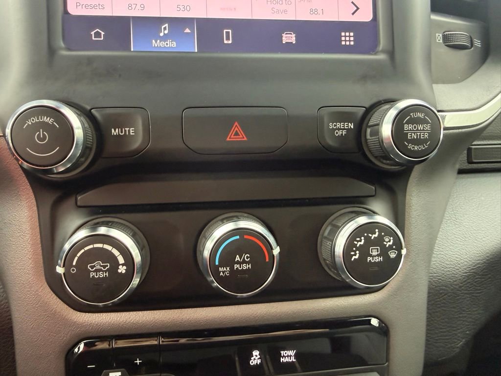 Used 2024 RAM 2500 Big Horn image 46