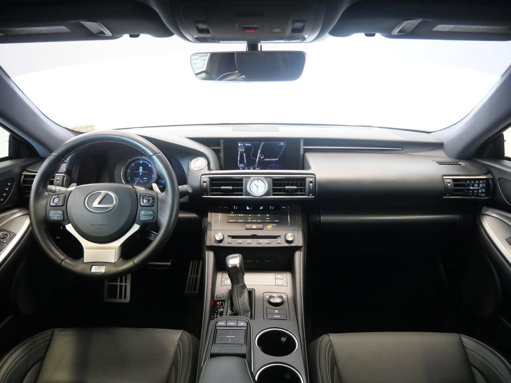 Used 2017 Lexus RC 200t F Sport RWD image 17