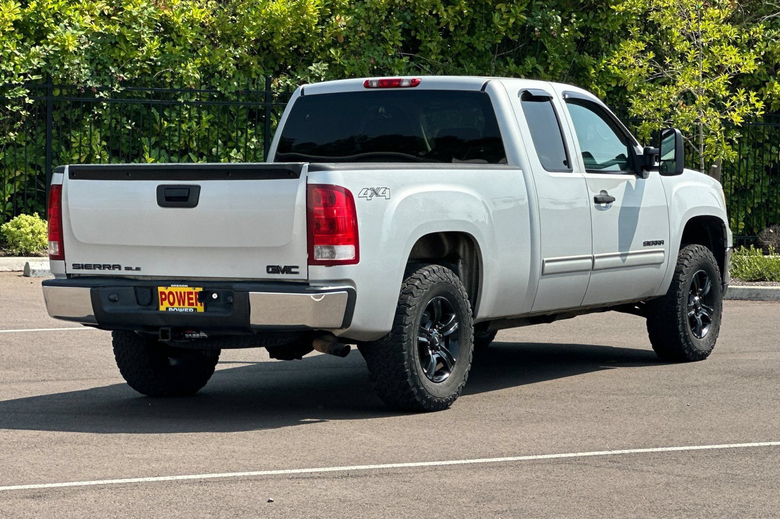 Used 2010 GMC Sierra 1500 SLE AWD/4WD image 4