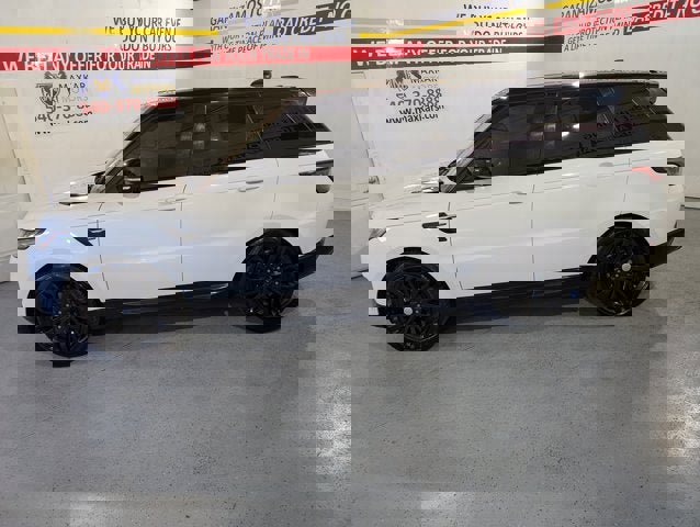 Used 2020 Land Rover Range Rover Sport HSE image 4