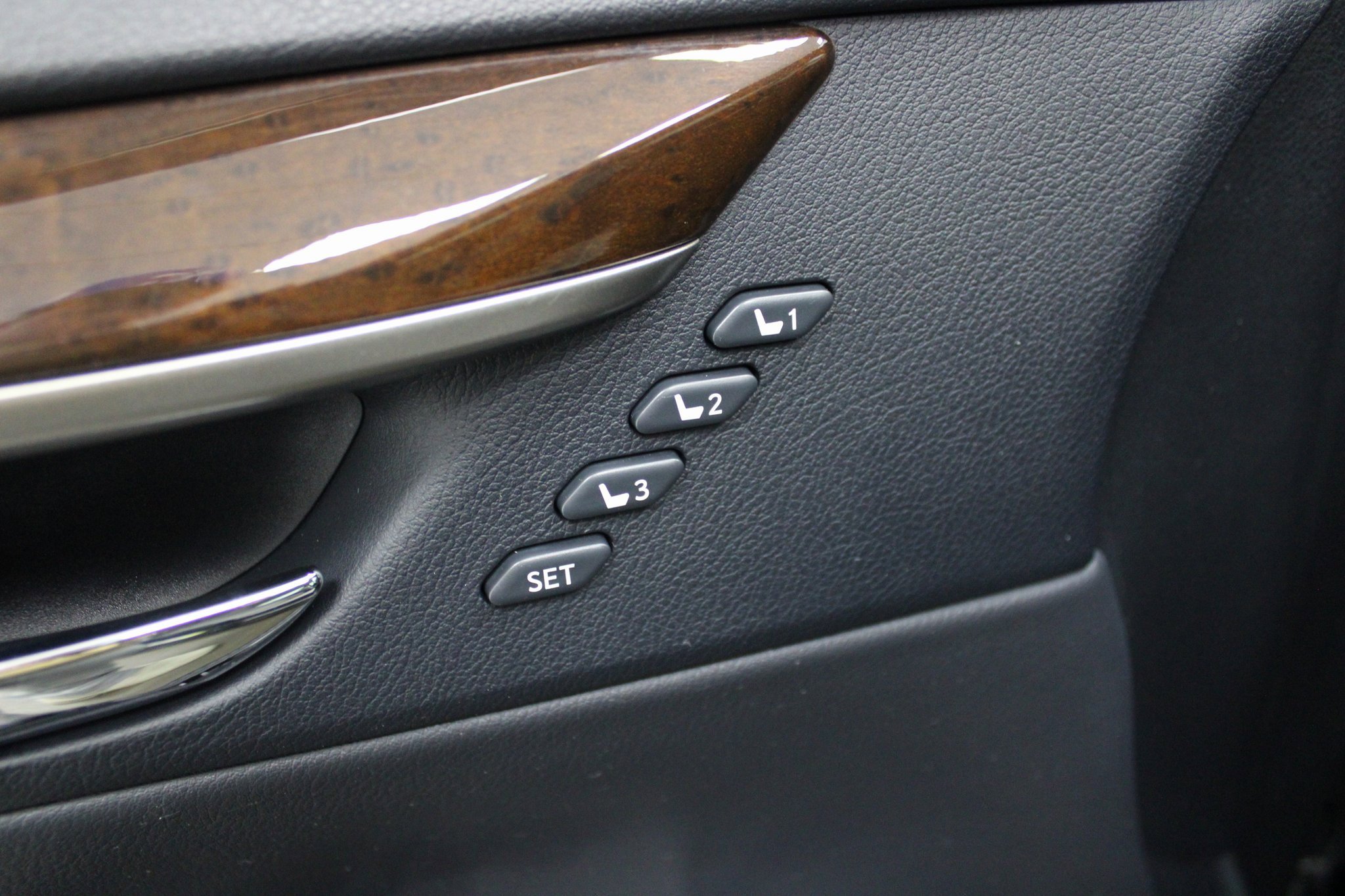 Used 2018 Lexus ES 300h image 15