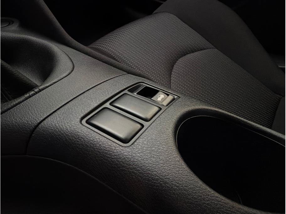 Used 2025 Nissan Z Sport w/ Floor Mat Package RWD image 18