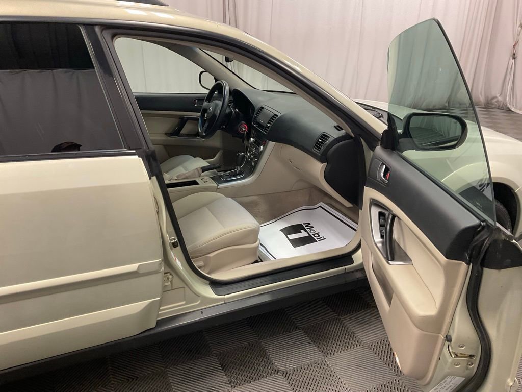 Used 2007 Subaru Outback 2.5i image 15