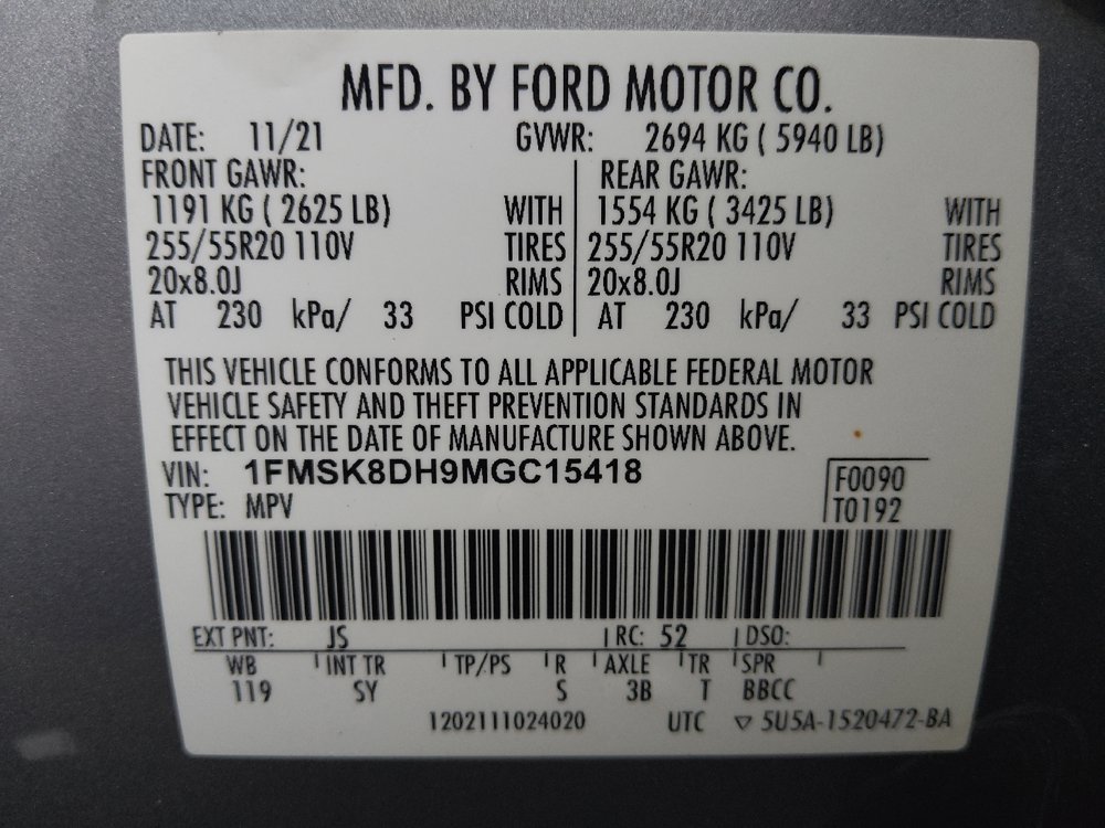 Used 2021 Ford Explorer XLT w/ Equipment Group 202A AWD/4WD image 33
