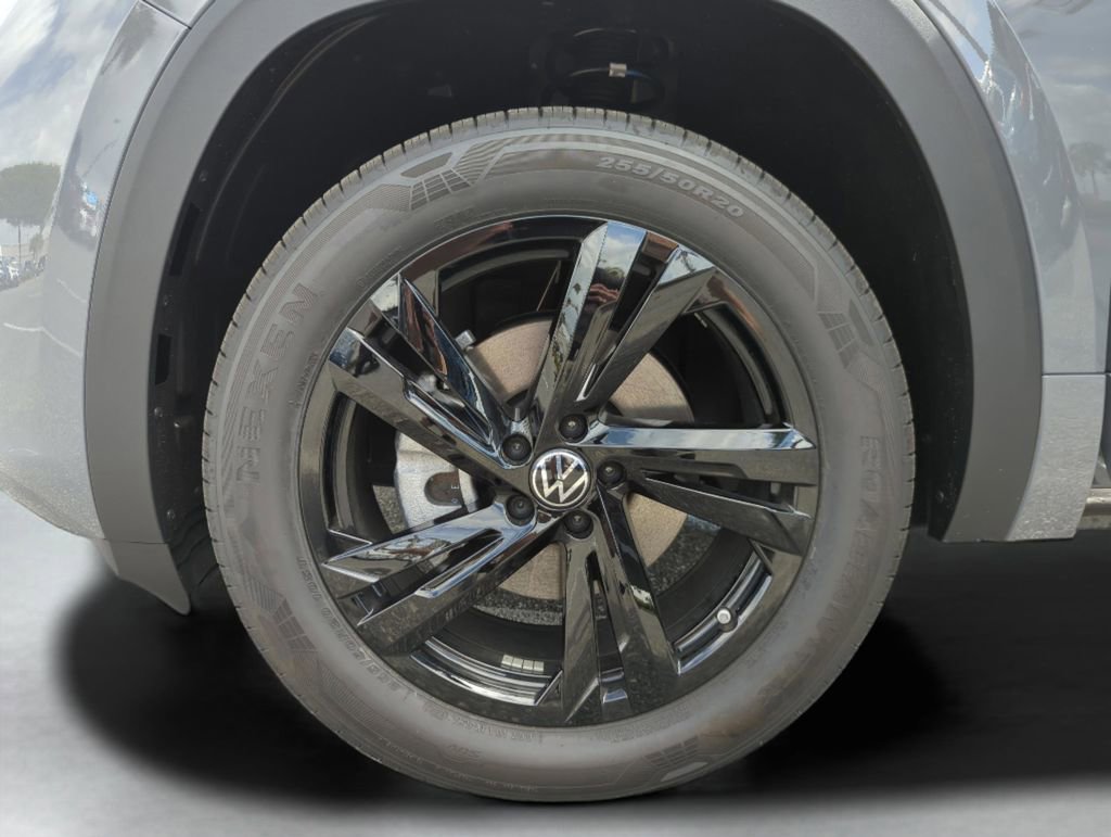 New 2026 Volkswagen Atlas Cross Sport SEL R-Line image 47
