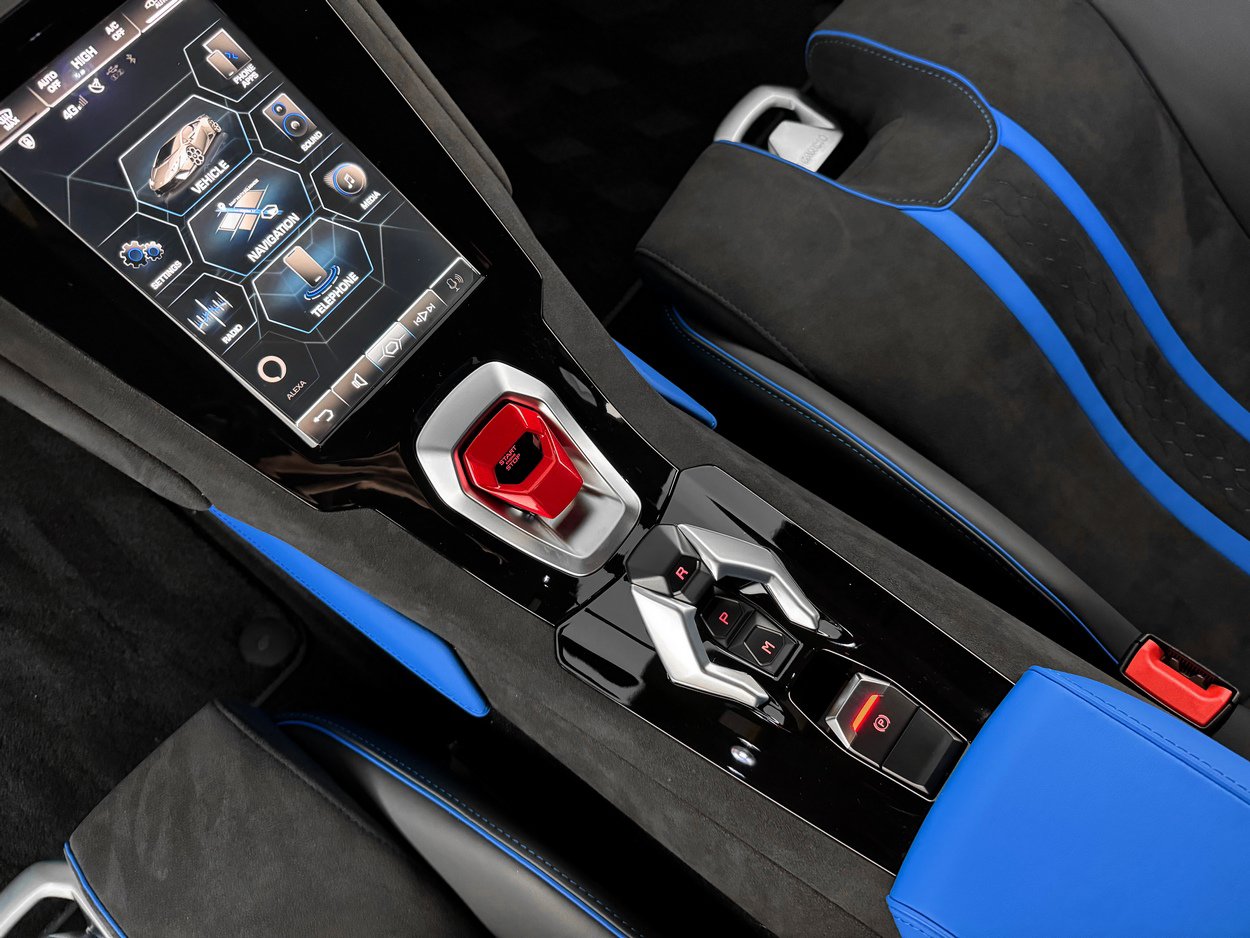 Used 2023 Lamborghini Huracan Tecnica RWD image 22