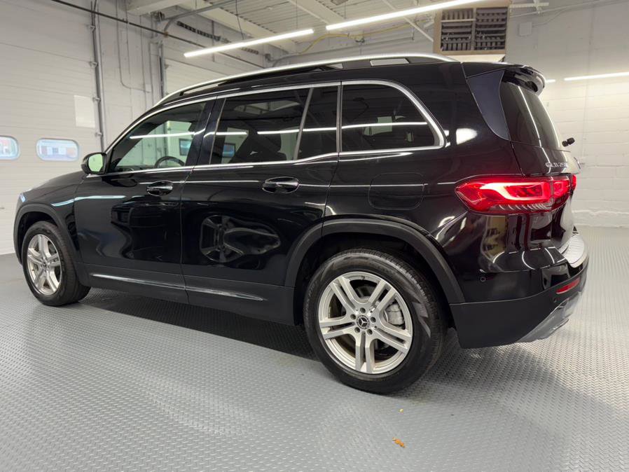 Used 2021 Mercedes-Benz GLB 250 4MATIC image 11