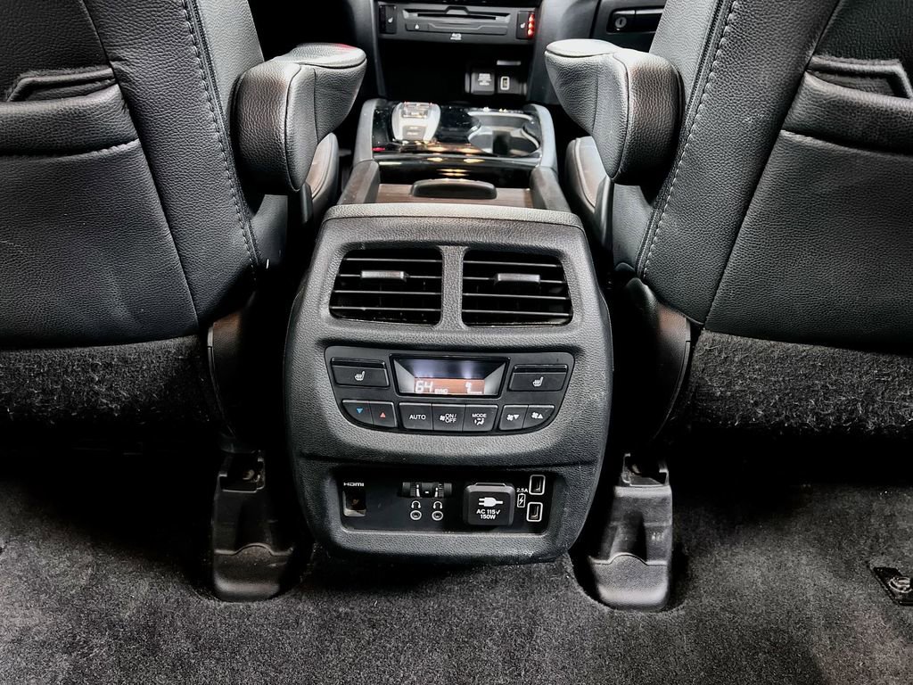 Used 2021 Honda Pilot Touring image 21