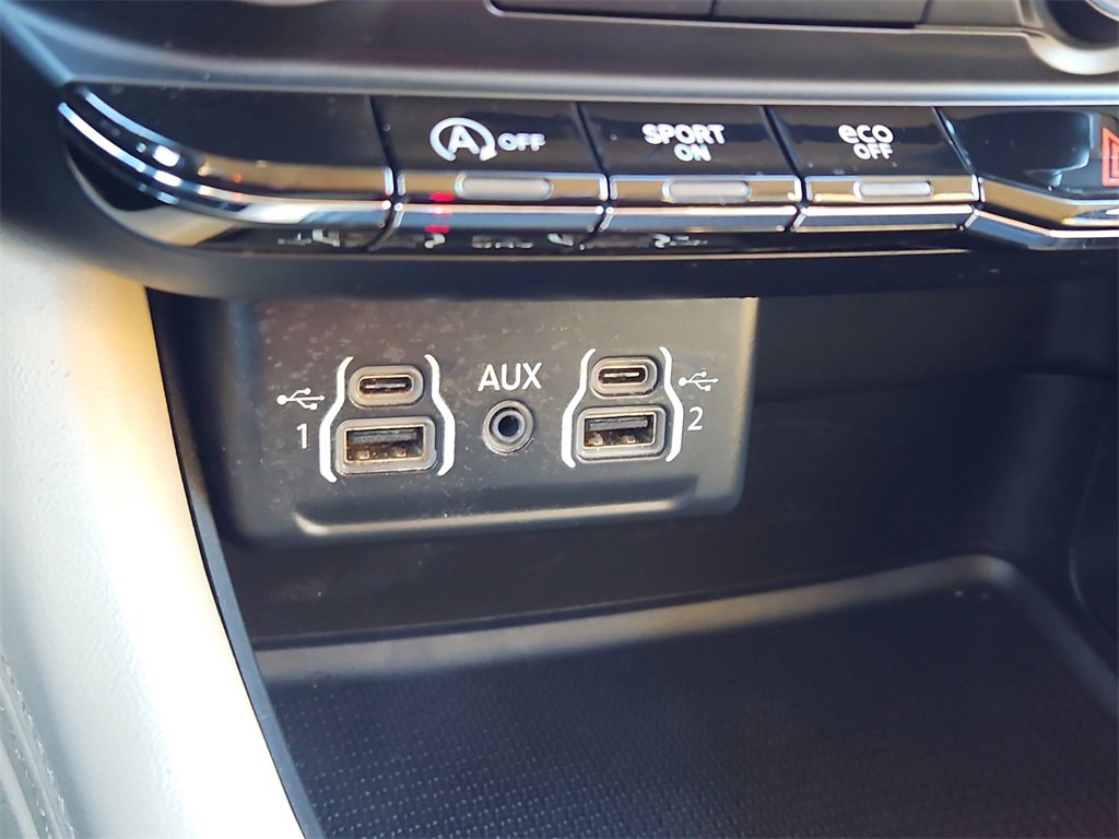 Used 2021 Dodge Durango SXT image 17