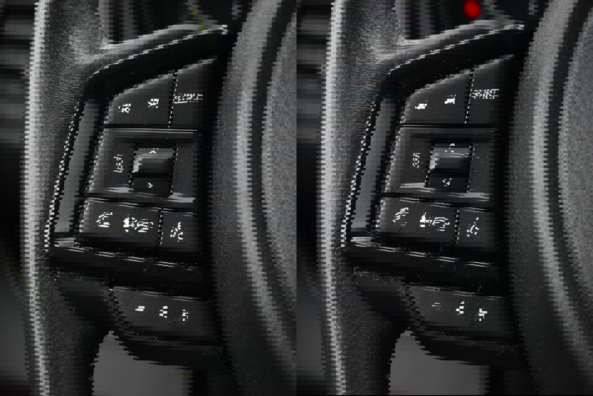 Used 2024 Subaru Ascent Onyx Edition image 22