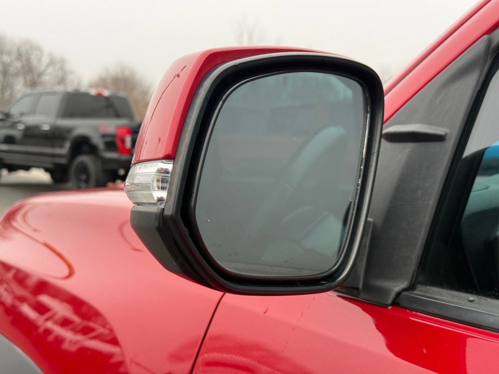 Used 2022 Toyota Tacoma TRD Off-Road RWD image 33