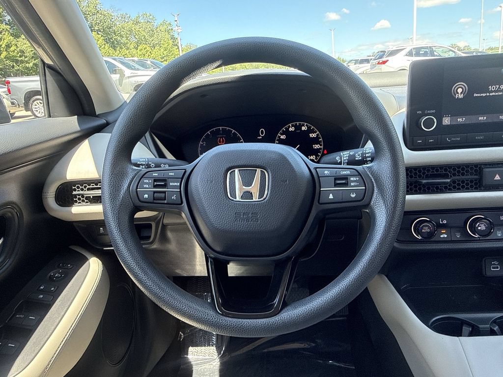 Used 2023 Honda HR-V LX image 11