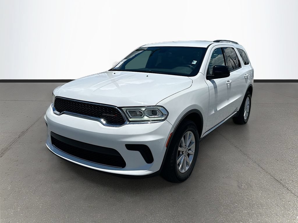 Used 2024 Dodge Durango SXT AWD/4WD image 3