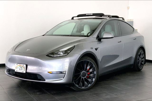 Used 2025 Tesla Model Y Performance AWD/4WD image 1