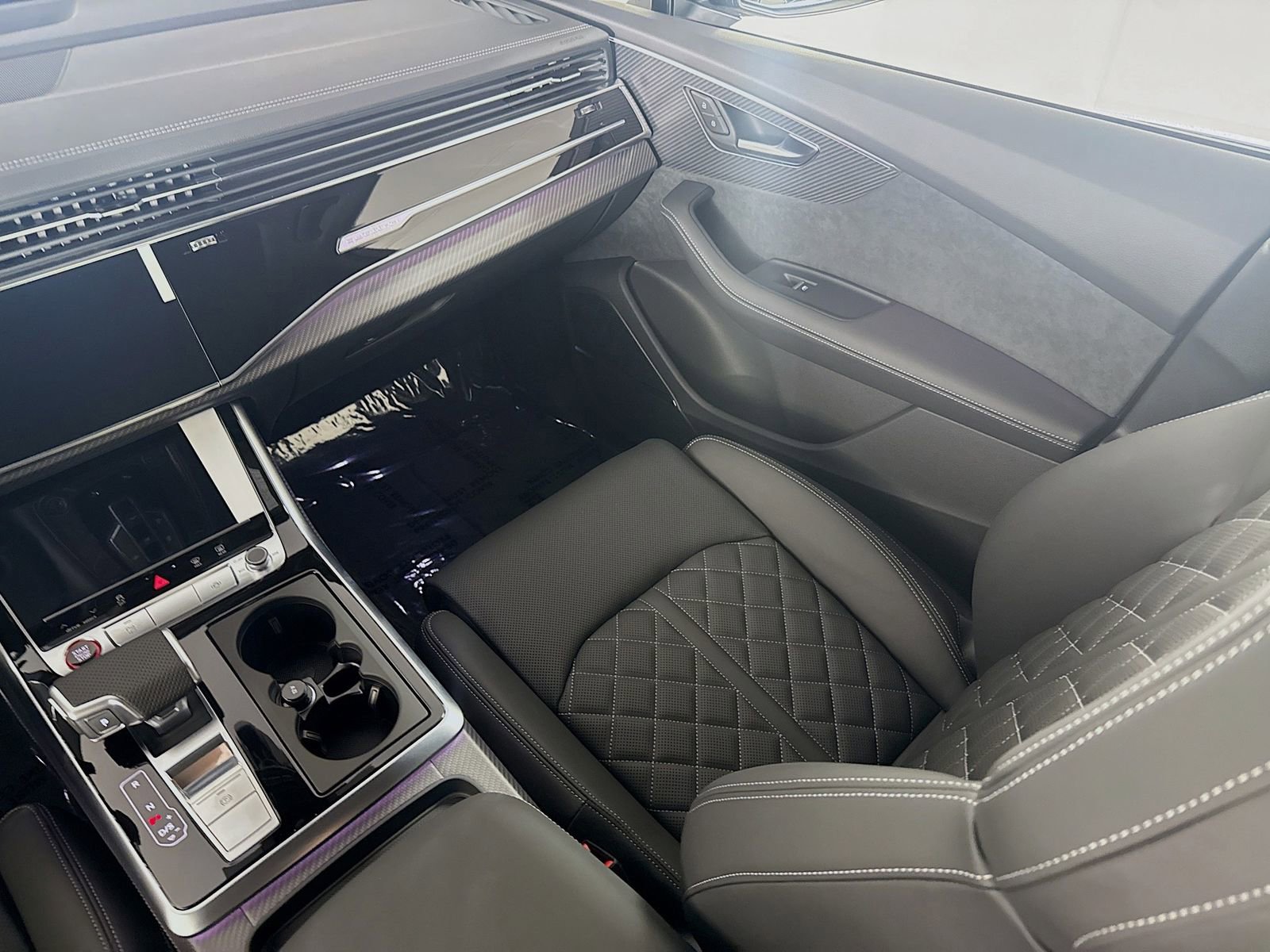 New 2026 Audi SQ7 Premium Plus AWD/4WD image 25
