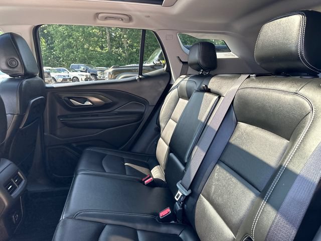 Used 2024 GMC Terrain SLT w/ Tech Package AWD/4WD image 19