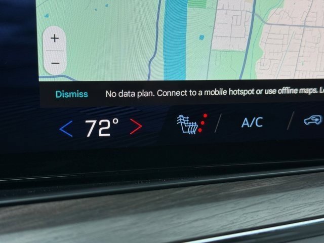 Used 2025 Chevrolet Tahoe Z71 w/ Comfort Package image 32