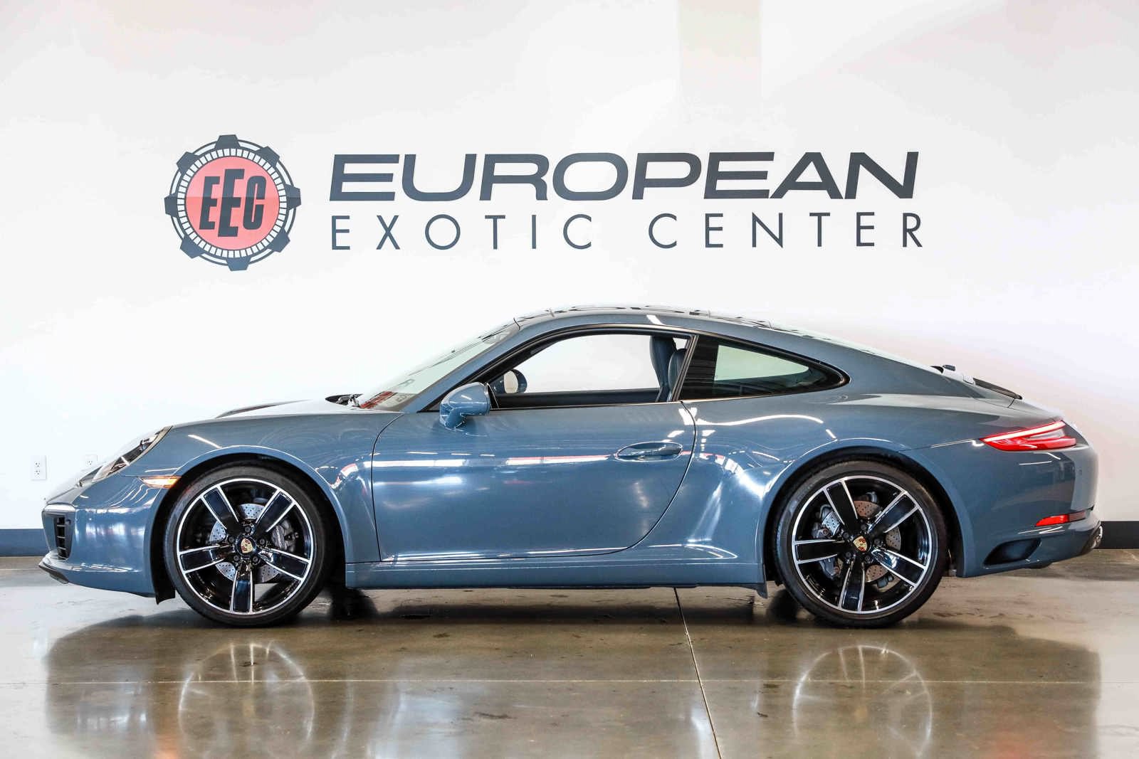 Used 2017 Porsche 911 Carrera image 7