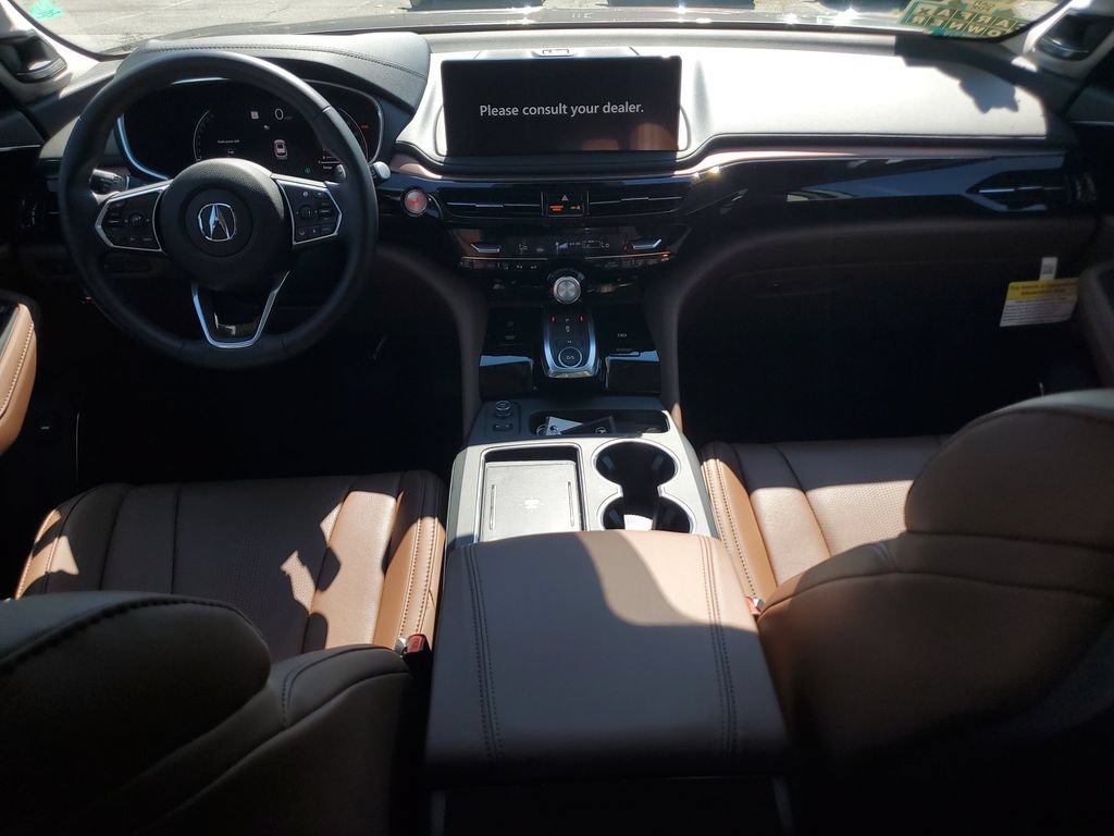 Certified 2026 Acura MDX w/ Technology Package FWD image 17