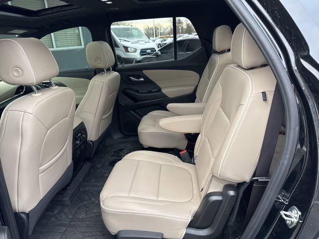 Used 2023 Chevrolet Traverse Premier image 29