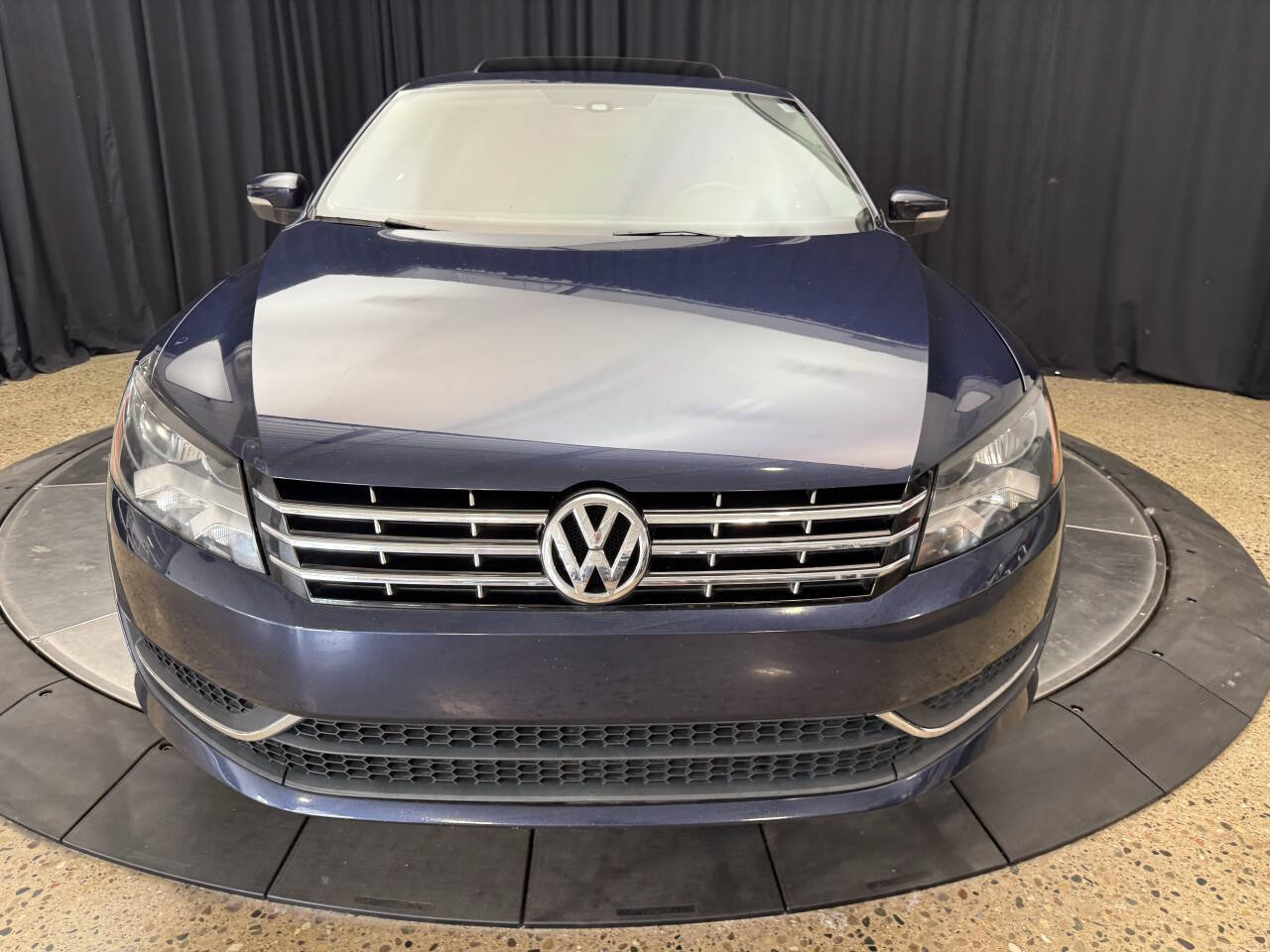 Used 2013 Volkswagen Passat TDI SE FWD image 14