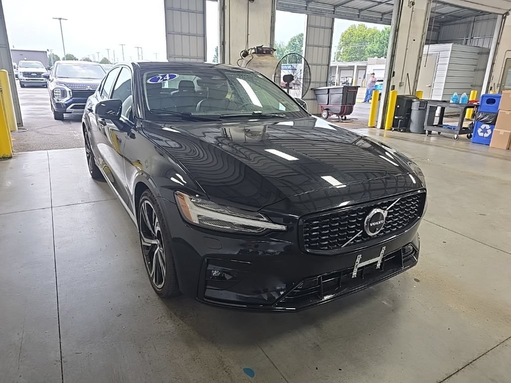Used 2024 Volvo S60 B5 Plus w/ Climate Package AWD/4WD image 1
