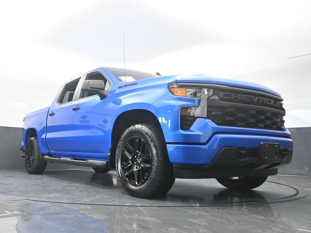 Used 2025 Chevrolet Silverado 1500 Custom w/ Turbomax Blackout Package AWD/4WD image 57