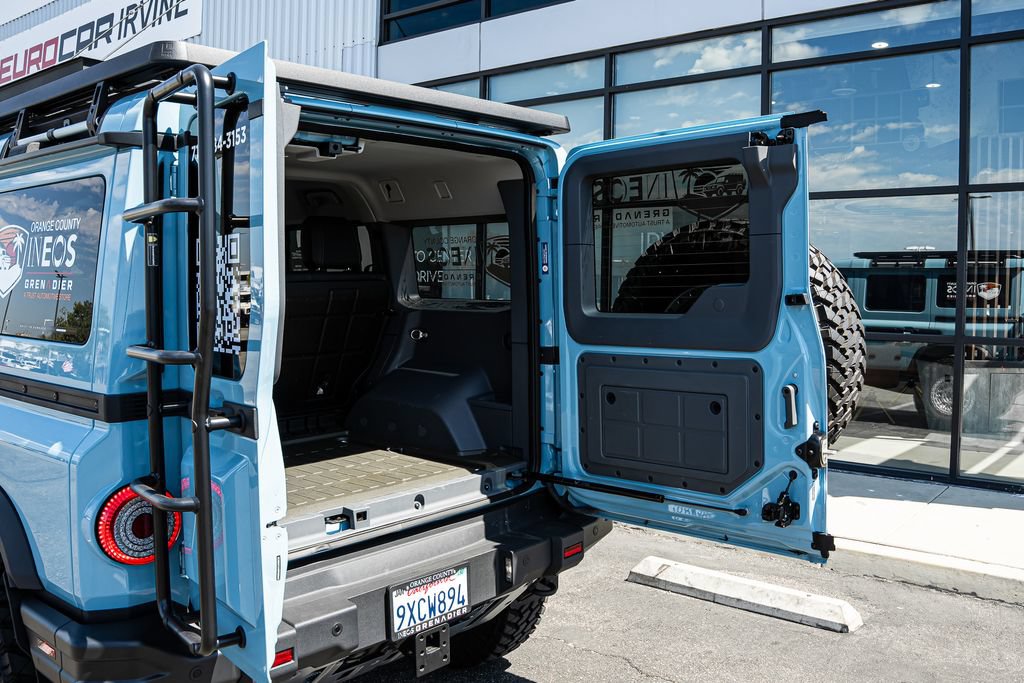 Used 2025 INEOS Grenadier Station Wagon AWD/4WD image 17