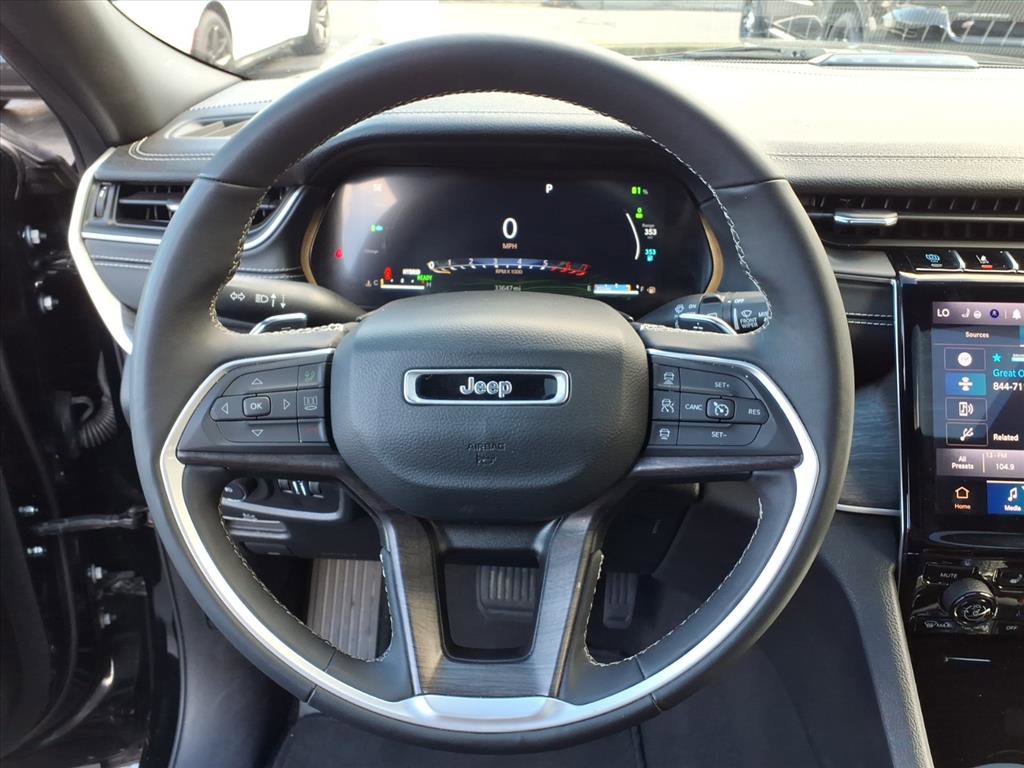 Used 2024 Jeep Grand Cherokee Limited 4xe image 22