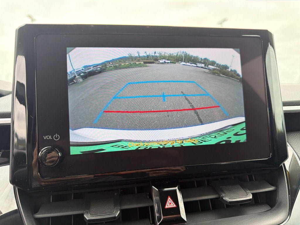 Used 2024 Toyota Corolla LE FWD image 14